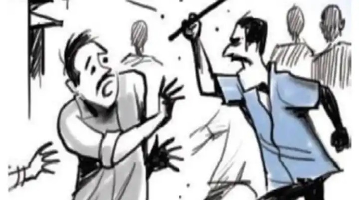 जनगणनेचे काम करणाऱ्या शिक्षकाला मारहाण